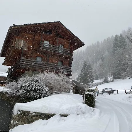 Au Rascard - D'hotes * Brusson