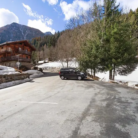 Au Rascard - D'hotes Chalet *