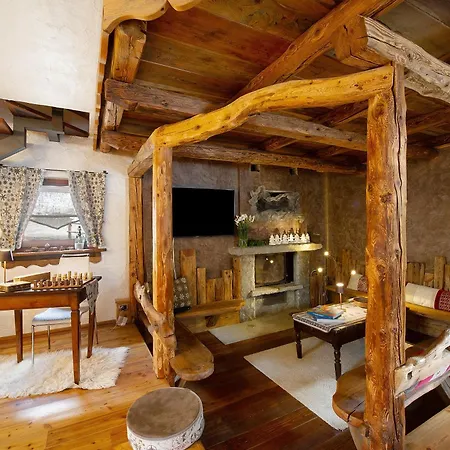 Chalet Au Rascard - D'hotes Brusson